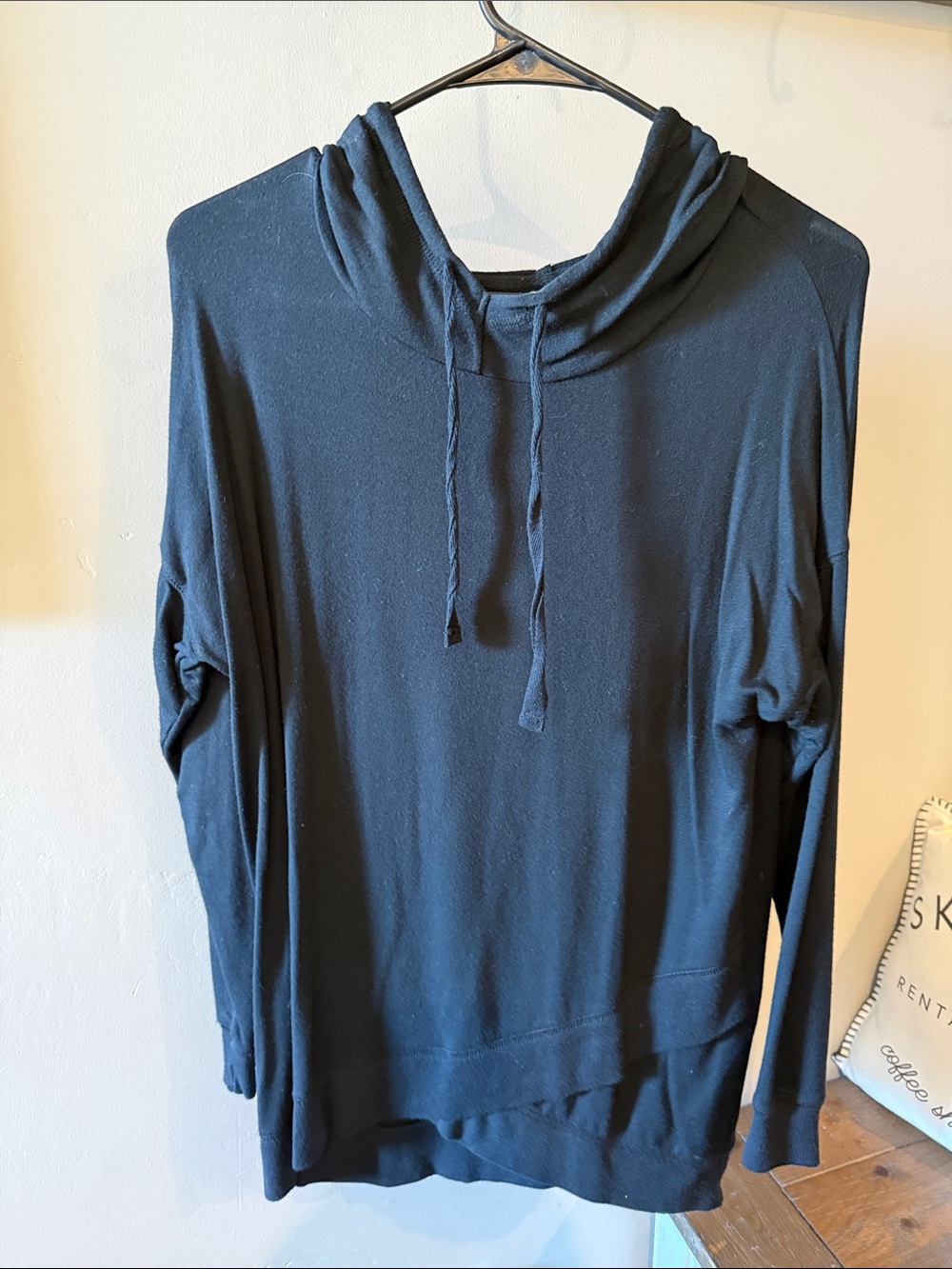 Gilligan & O'Malley Black Hooded Lightweight Pullover